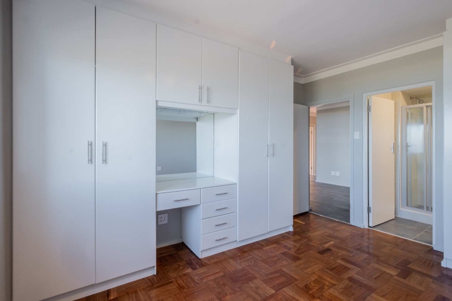 To Let 3 Bedroom Property for Rent in Mouille Point Western Cape